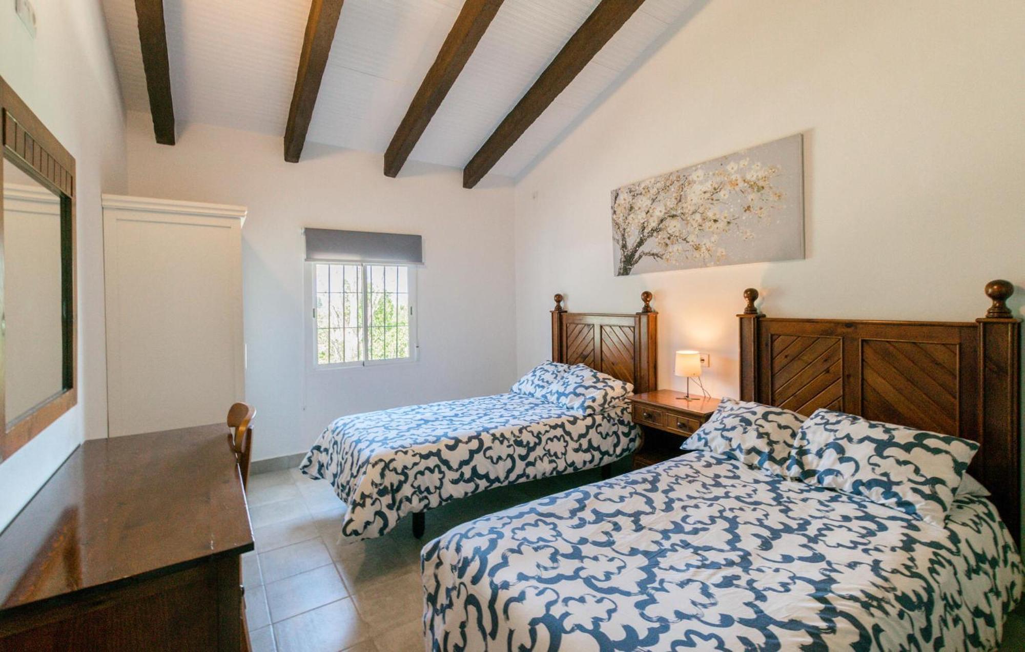 לה פואבלה דה לוס אינפאנטס 6 Bedroom Amazing Home In La Puebla De Los Infan מראה חיצוני תמונה