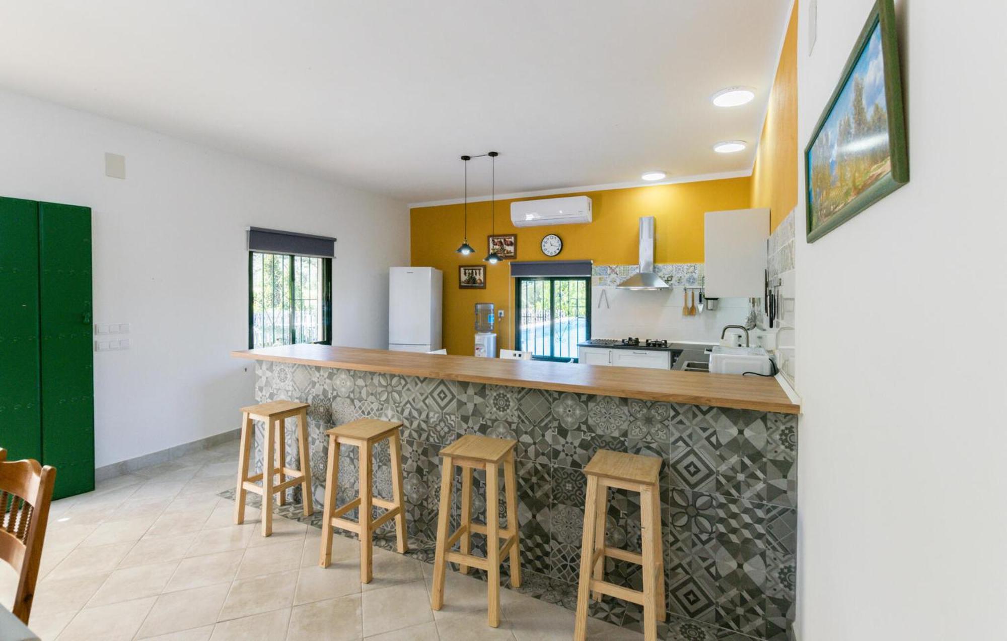 לה פואבלה דה לוס אינפאנטס 6 Bedroom Amazing Home In La Puebla De Los Infan מראה חיצוני תמונה