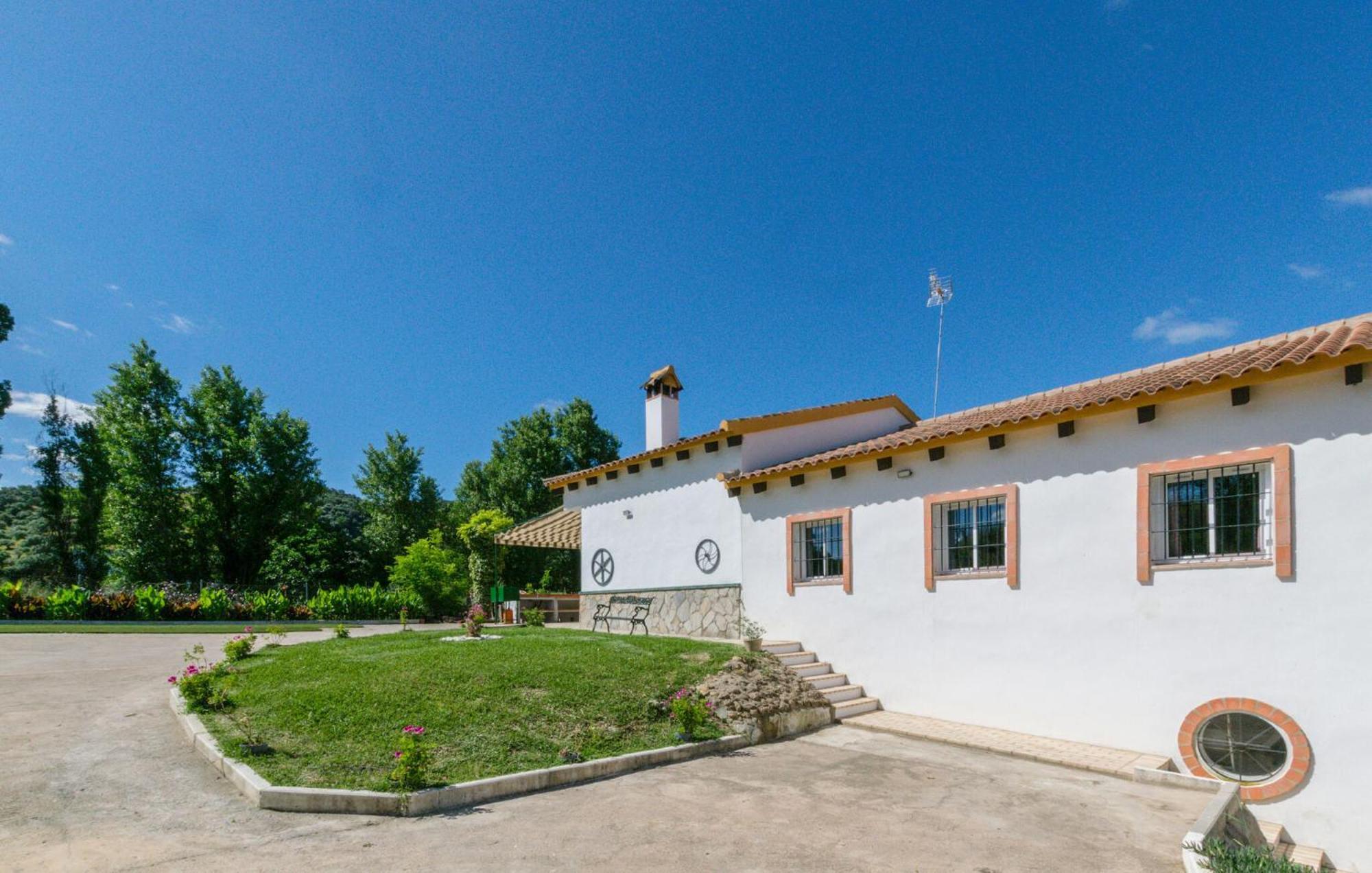 לה פואבלה דה לוס אינפאנטס 6 Bedroom Amazing Home In La Puebla De Los Infan מראה חיצוני תמונה