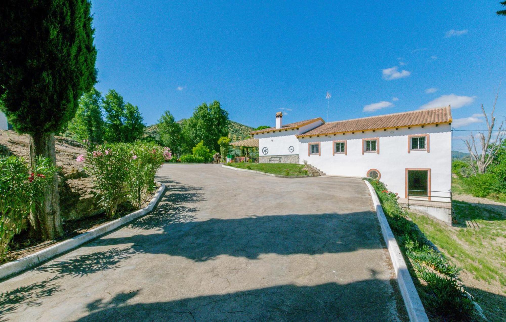 לה פואבלה דה לוס אינפאנטס 6 Bedroom Amazing Home In La Puebla De Los Infan מראה חיצוני תמונה