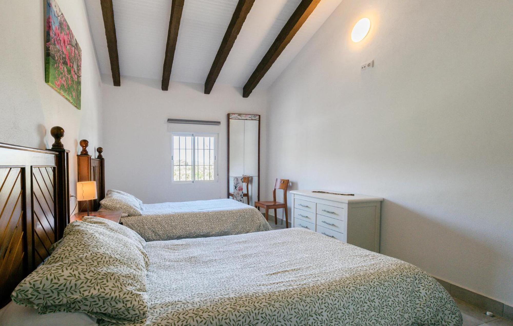 לה פואבלה דה לוס אינפאנטס 6 Bedroom Amazing Home In La Puebla De Los Infan מראה חיצוני תמונה